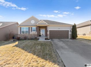 18911 Josephine St, Omaha, NE 68136