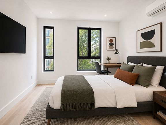 2nd image of 131 Meserole St #3B