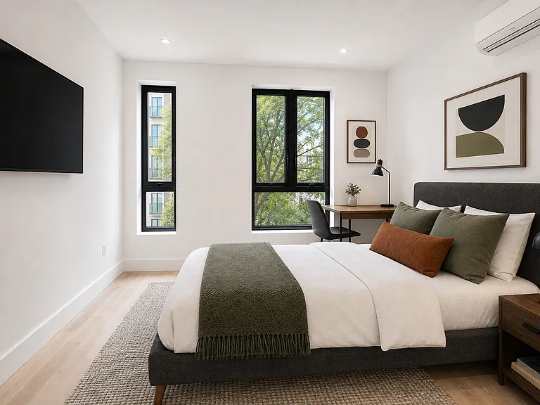 131 Meserole St #3B — Photo 2