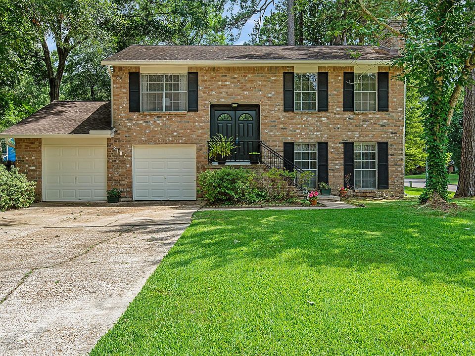 1st image of 2102 River Village Dr