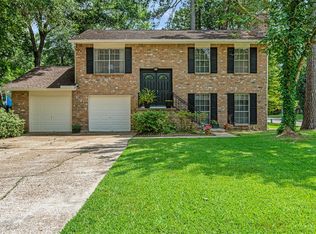 2102 River Village Dr, Humble, TX 77339