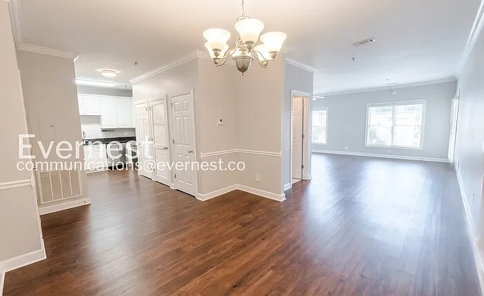 116 31st Ave N #105 — Photo 14