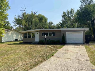 1933 SW 34th St, Topeka, KS, 66611