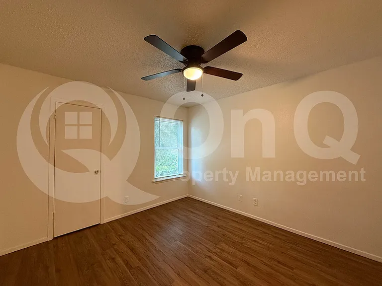 410 Bryan St #17 — Photo 9