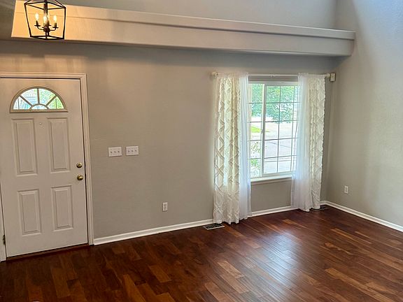 Formal Living and Entry