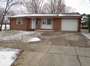 3009 Pleasant View Ave, Rockford, IL 61108