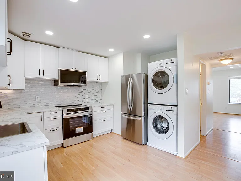 1709 Westwind Way #10B — Photo 6