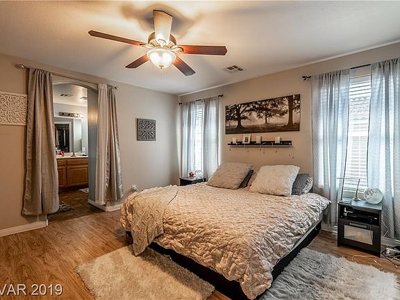 4th image of 9345 Rushworth Ave