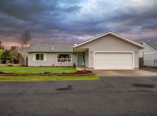 3250 Juniper St, Sweet Home, OR 97386