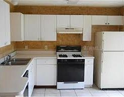 2nd image of 5230 Aventura Blvd