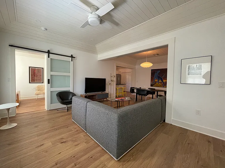 46 Howell Ave — Photo 15