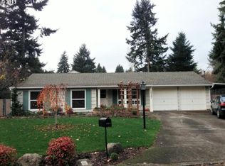 18341 Fernbrook Ct, Lake Oswego, OR 97035