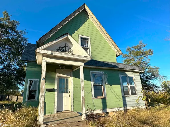 400 12th St, Corning, IA 50841