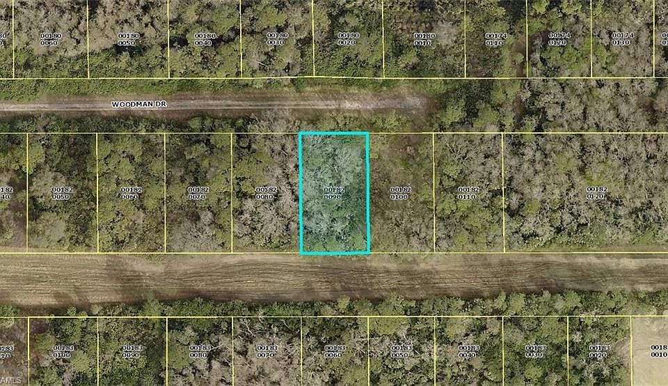 1st image of 511 Woodman Dr