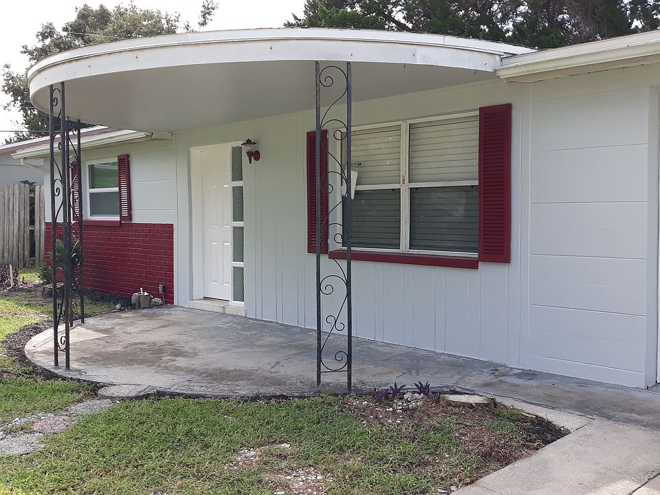 1st image of 4706 Blossom Dr