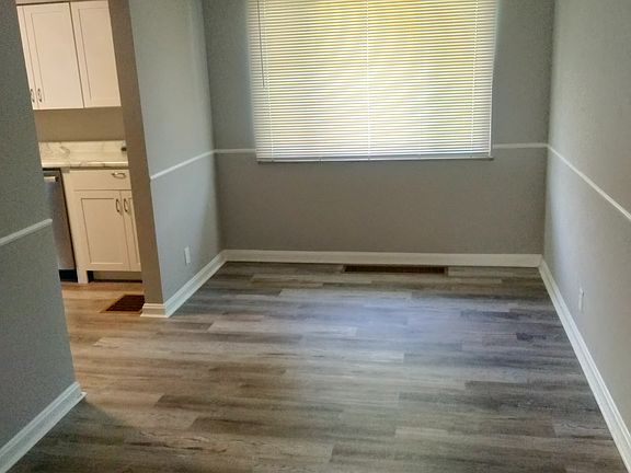 4th image of 70 Illona Dr