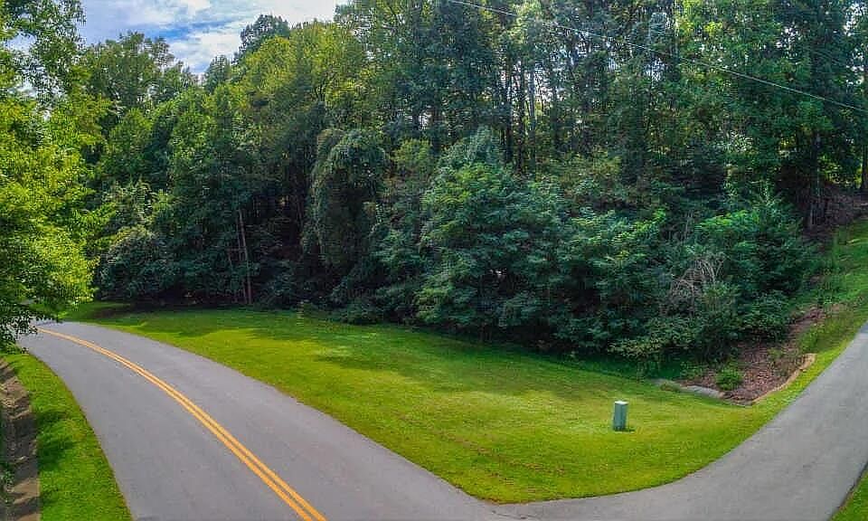 1st image of 4828 Cherokee Hills Dr Lot 2A