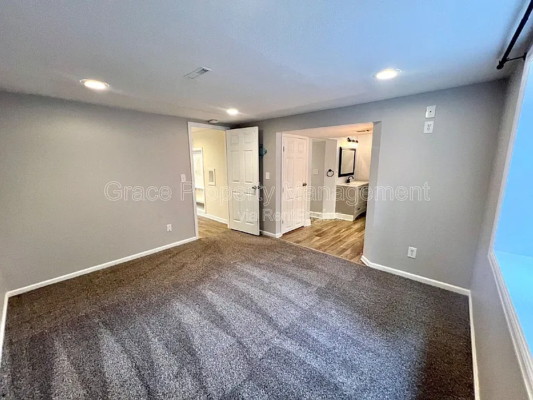 1235 S Patton Ct — Photo 17