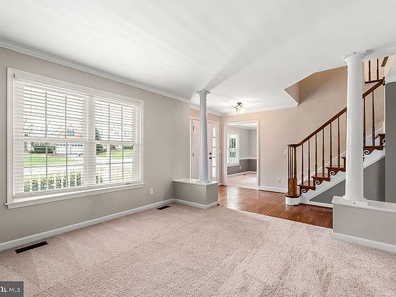 4th image of 4105 Monticello St