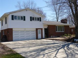 7151 Nash Rd, North Tonawanda, NY 14120