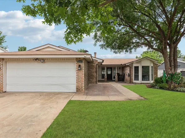 2604 Driskill Dr, Euless, TX 76039