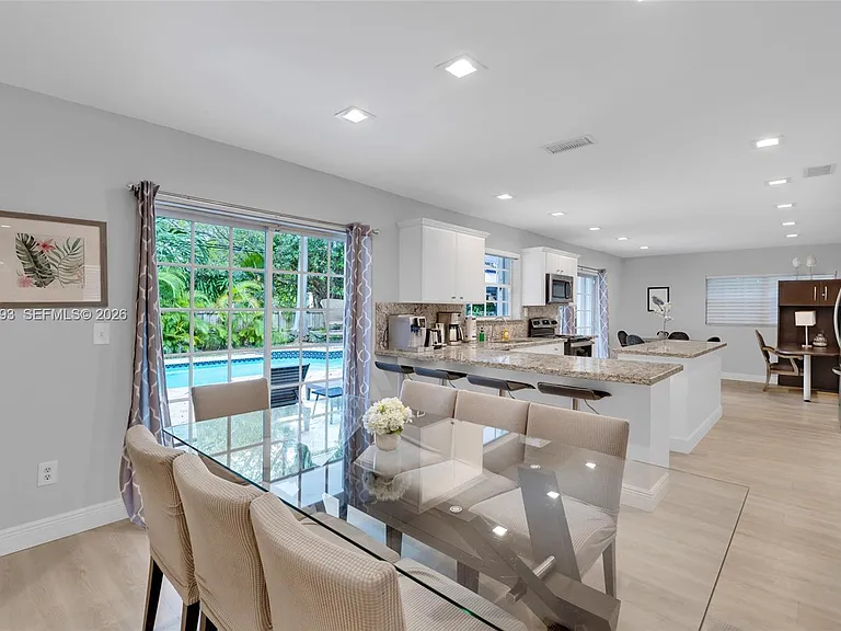 7711 Coquina Dr — Photo 19