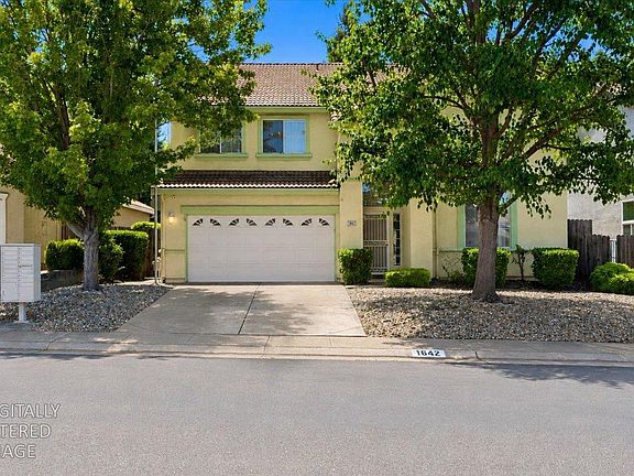 2nd image of 1642 Poppy Cir