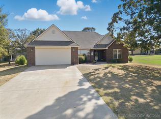 2445 Avalon Dr, Eufaula, OK 74432