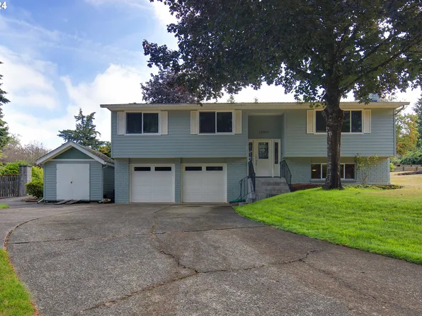 15052 SE Regner Terrace Dr, Damascus, OR 97089