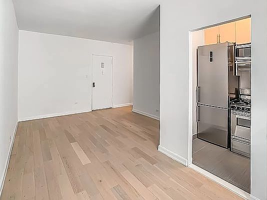 1st image of 4 Park Ave APT 12P