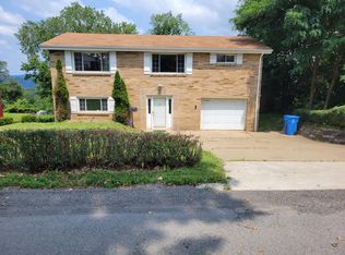 1442 Orchardview Dr, Pittsburgh, PA