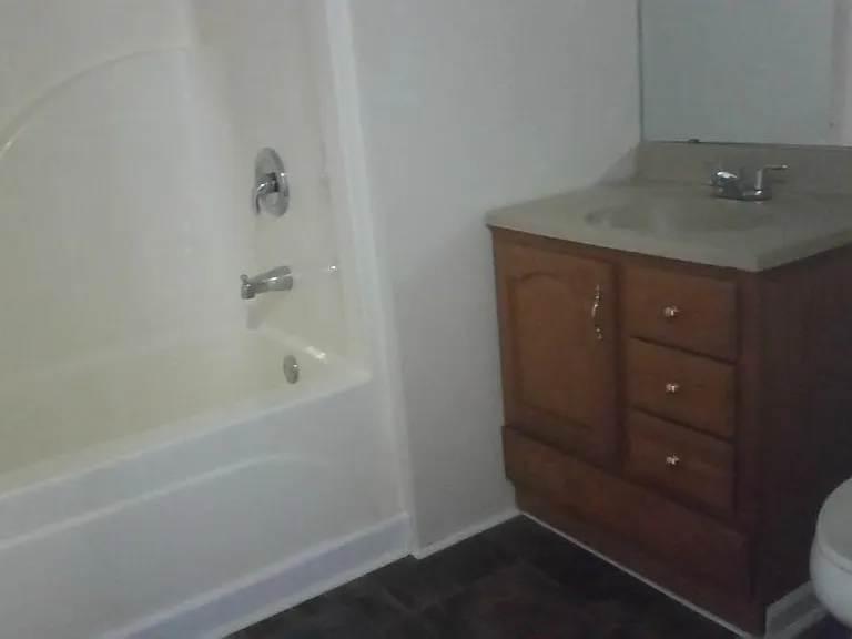374 Missouri St — Photo 2
