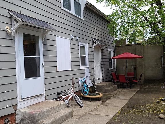 4th image of 8 Greystone Ave
