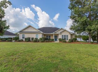 135 Spring Lake Cir, Brunswick, GA 31525