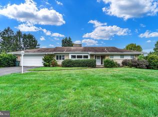 700 Pinehurst Rd, York, PA 17402