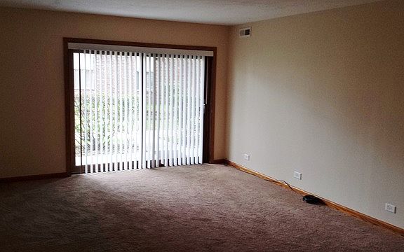 4th image of 13911 James Dr APT 1002