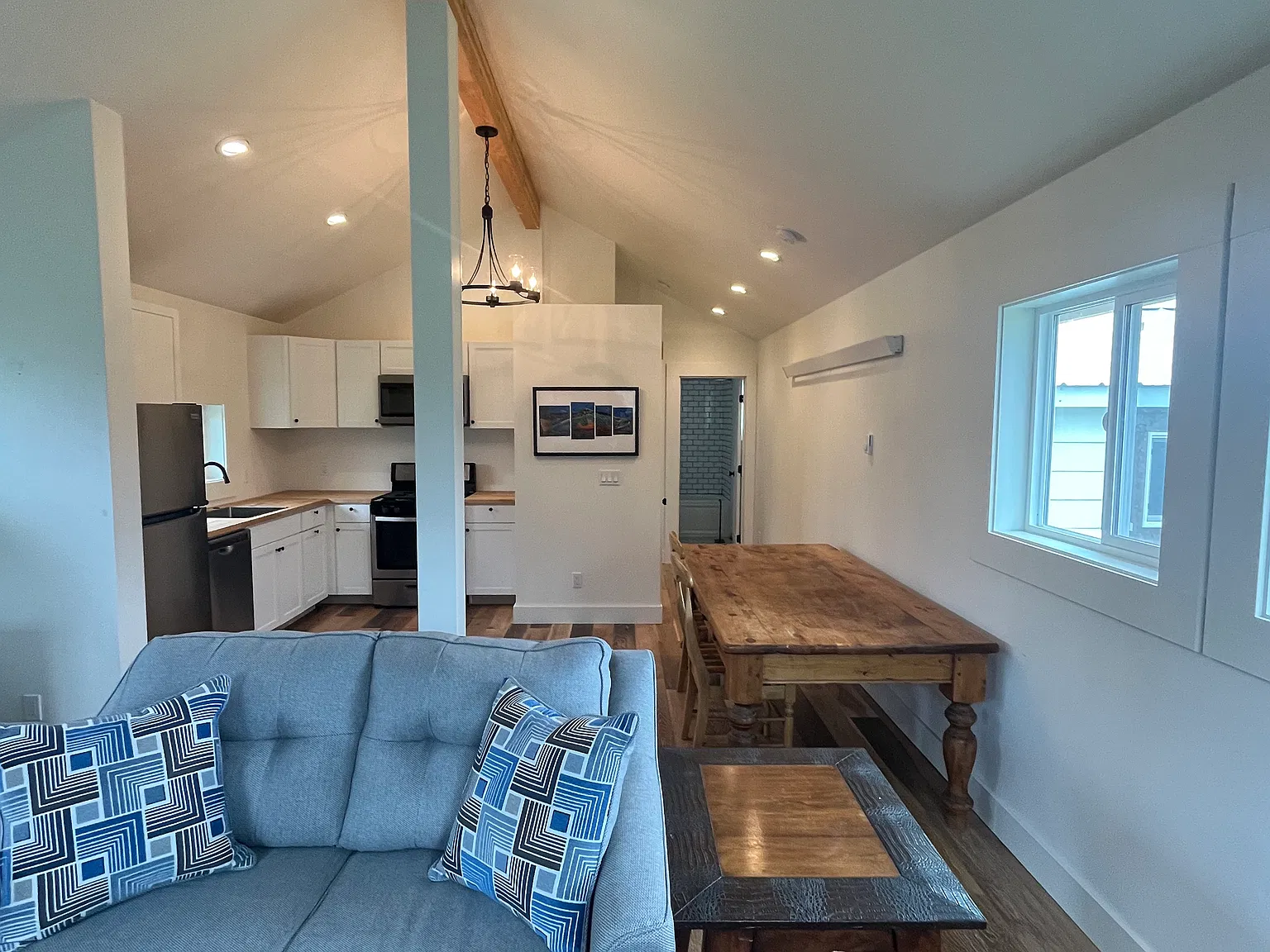 55 W Dogwood St — Photo 4