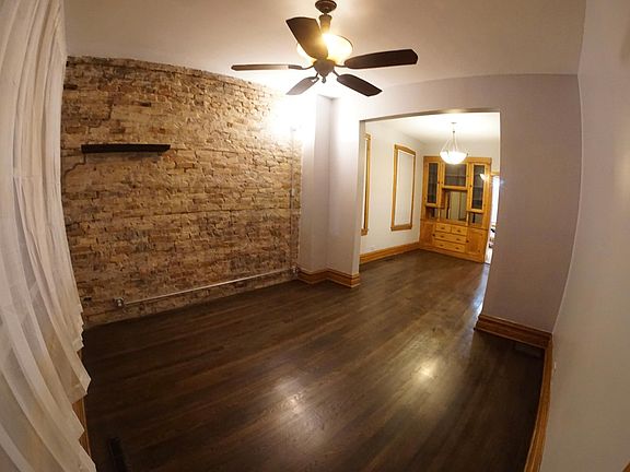2nd image of 4316 N Milwaukee Ave #2