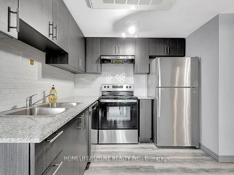 275 A Larch St #608 — Photo 10