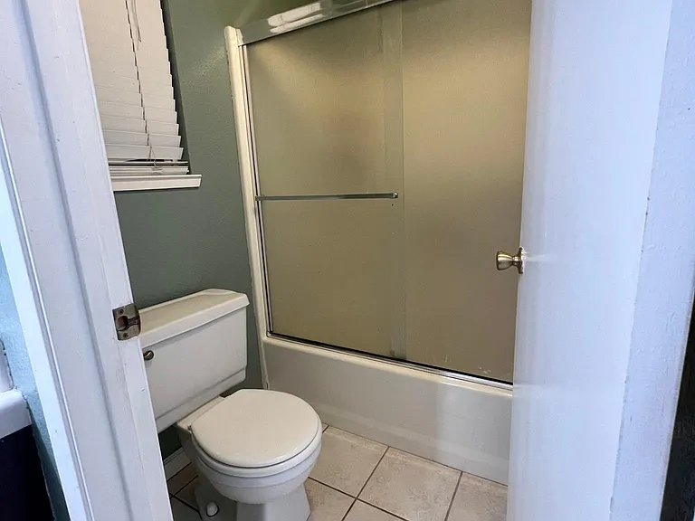 Hallway bath shower