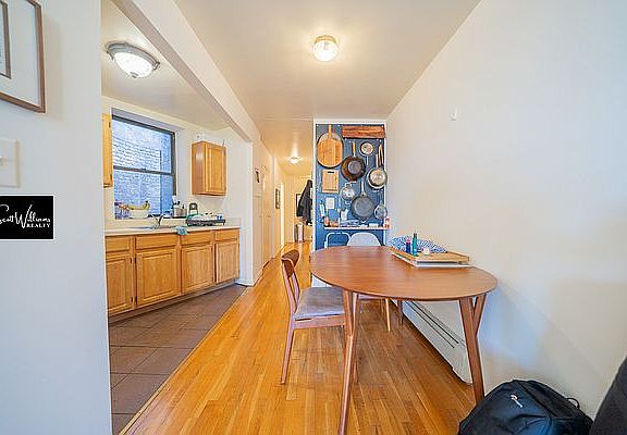 4th image of 396 Tompkins Ave APT 4A