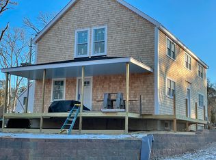 86 California Ave, Oak Bluffs, MA 02557