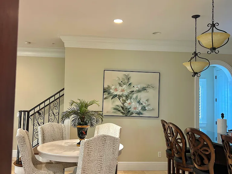 1520 Ocean Dr — Photo 6