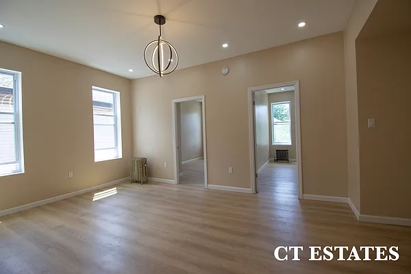 Rented by CT Estates | media 21