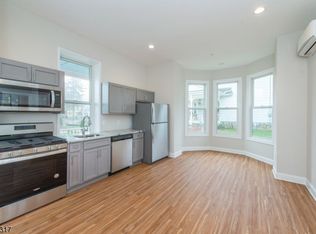 124 Main St #1, Newton, NJ 07860