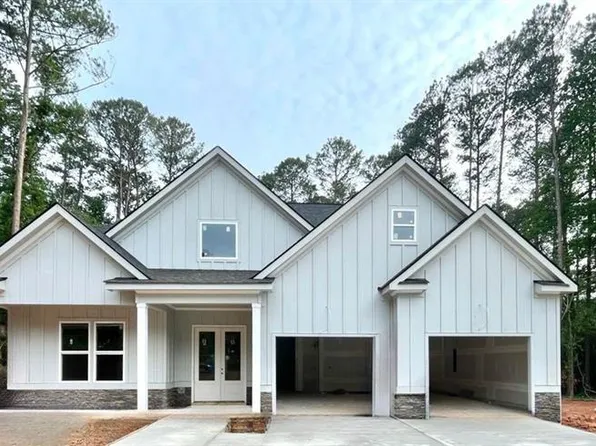 6541 Reinhardt College Pkwy, Waleska, GA 30183
