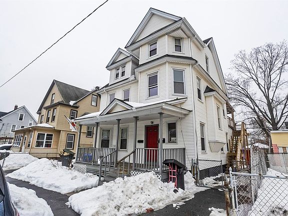 2nd image of 52 Orlando St