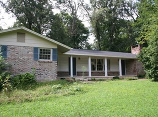 7733 NW Pocanno Rd, Knoxville, TN 37919