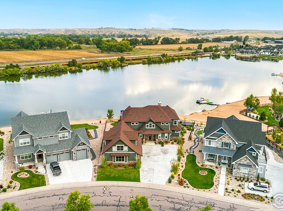 1st image of 1907 E Seadrift Dr