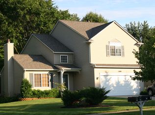 7289 Roberta Ln, Waterford, MI 48327